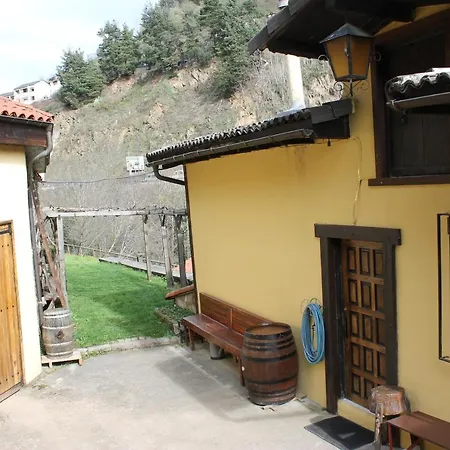 La Puchera Cangas De Narcea Exterior photo